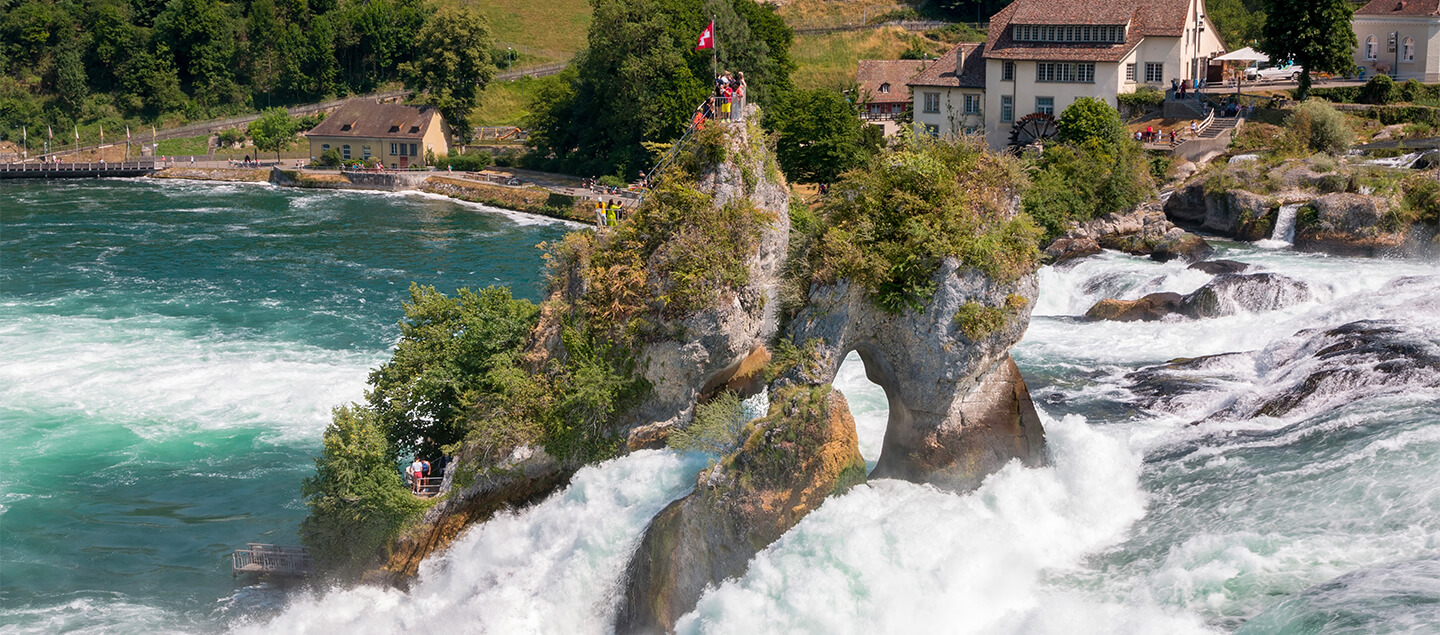 Journée aux chutes du Rhin avec transport en bus