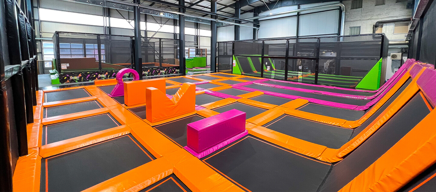 Session de 1 heure au trampoline de Jumpland avec 1 pizza incluse