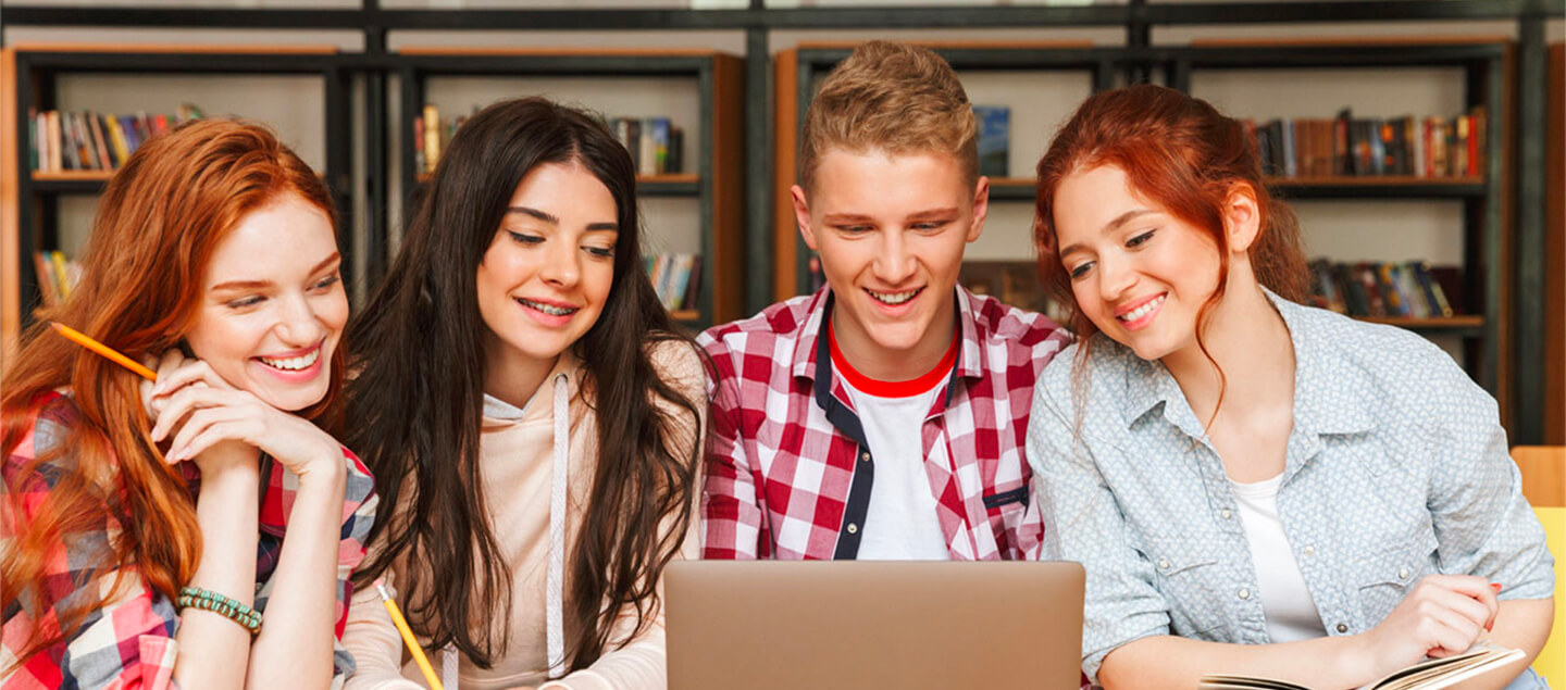 Apprendre l'anglais en ligne pour les Adolescents (12-18 ans)