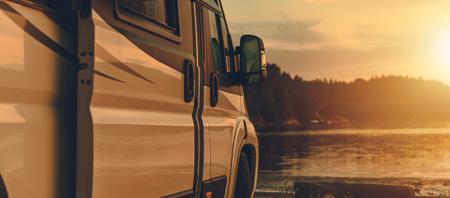 Location d'un Camping Car tout équipé pour 4 à 7 personnes