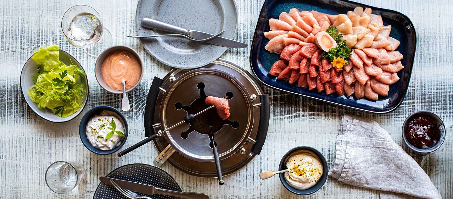 Menu Fondue chinoise avec entrée, dessert et Cocktail de bienvenue dès 2 personnes