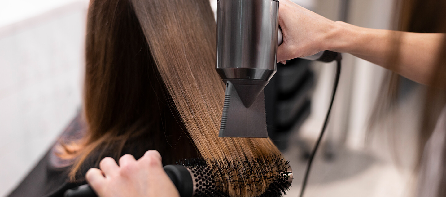 Coupe, soin et brushing - Cheveux courts à longs