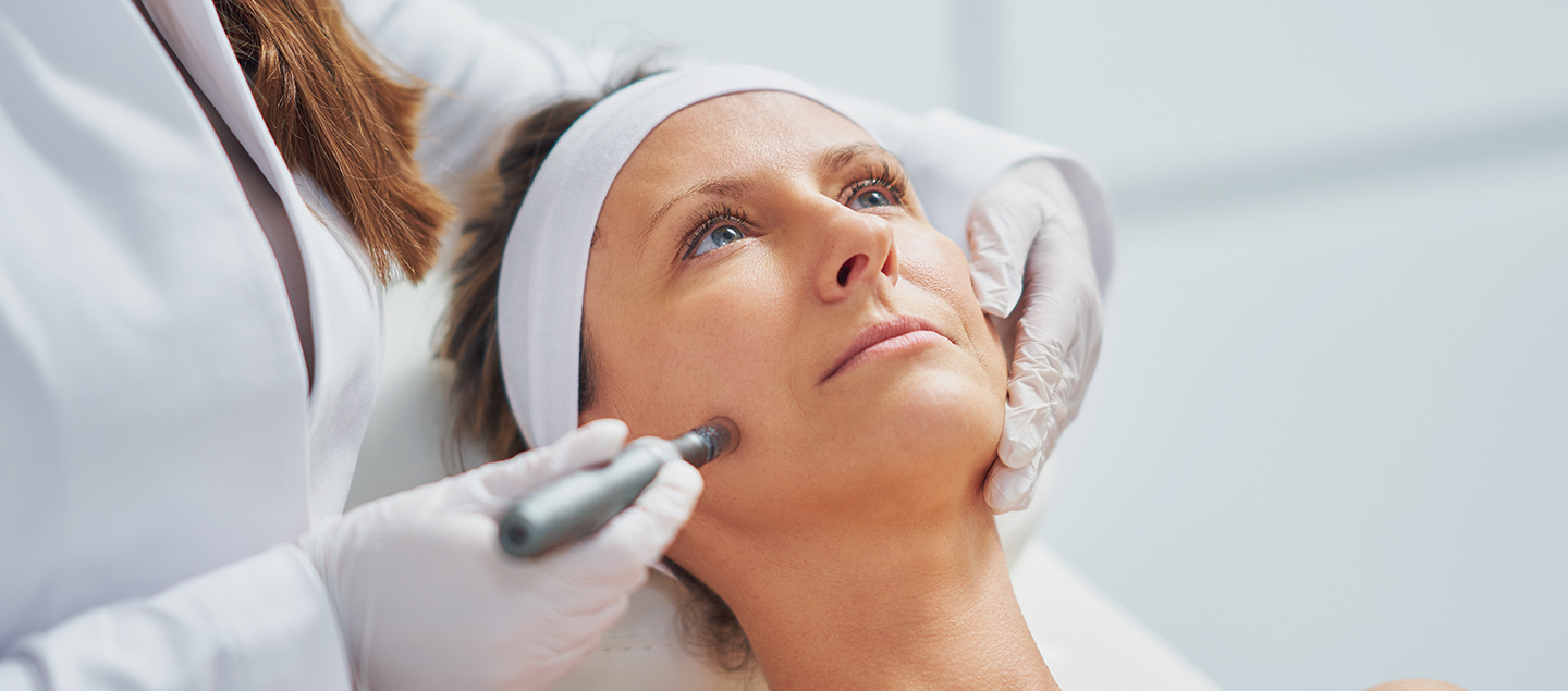 Soin du Visage Bio Placenta et Microneedling