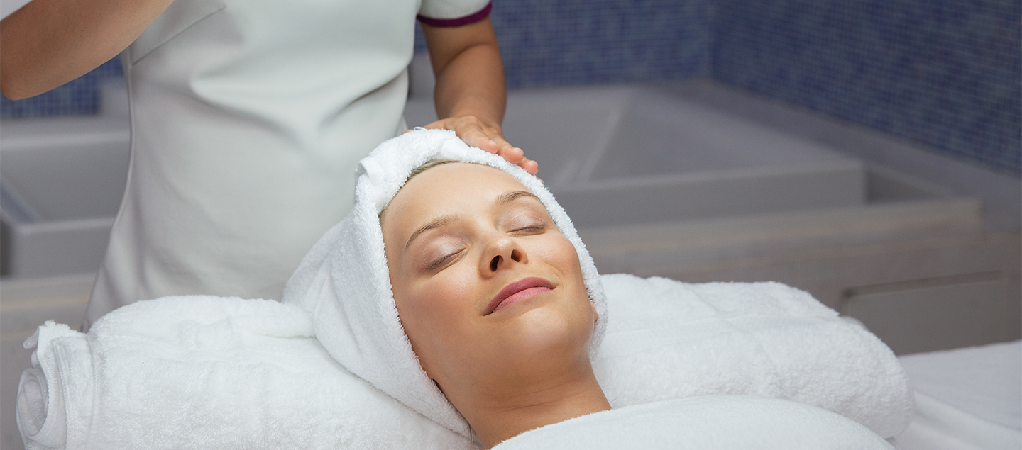 Traitement régénérant par lampe LED - Corps et visage 