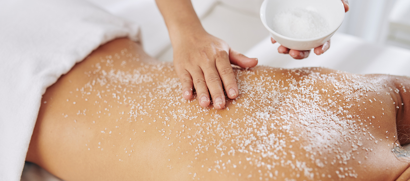 Soin Cocooning avec Gommage, Massage et Enveloppement au choix