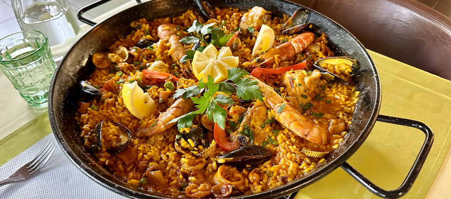 Menu Paella avec entrée et dessert pour 2 ou 4 personnes