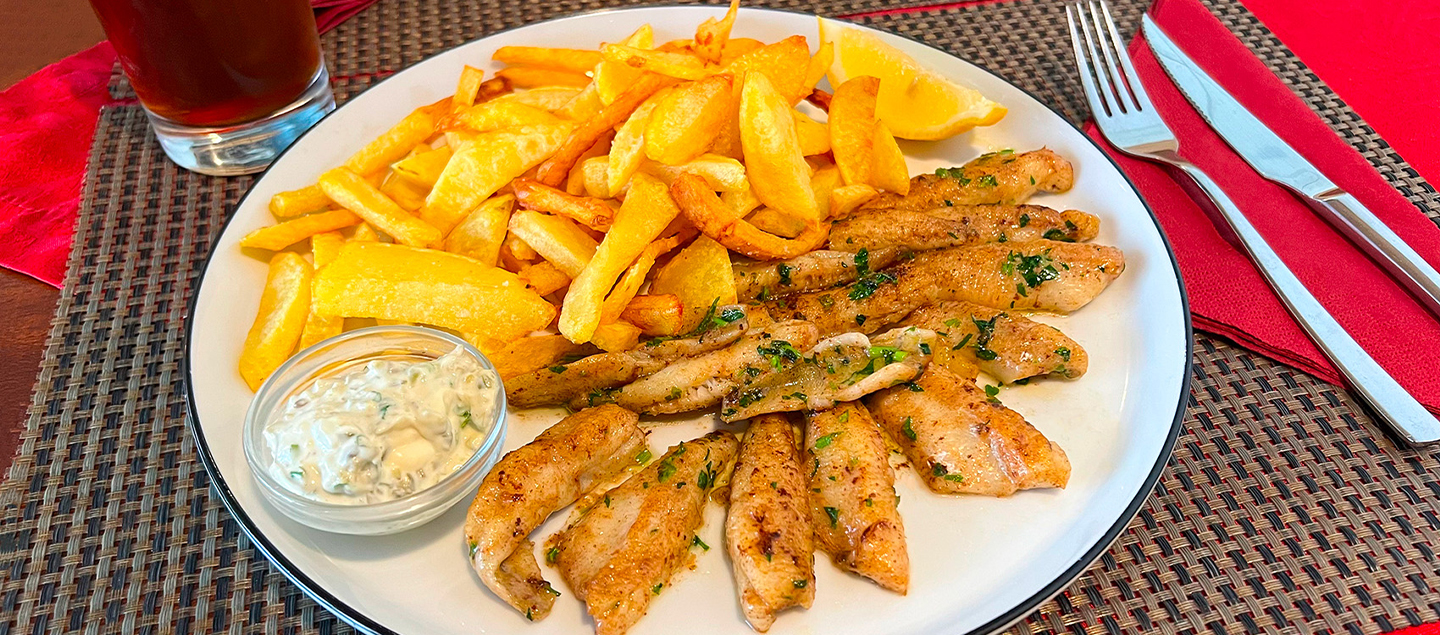 Menu Filets de perche avec entrée et dessert dès 2 personnes