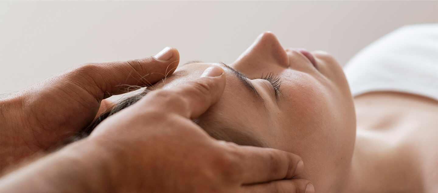 Soin énergétique aux Huiles essentielles de 60 minutes