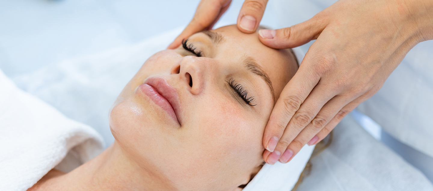 Soin du visage avec Blanchiment dentaire