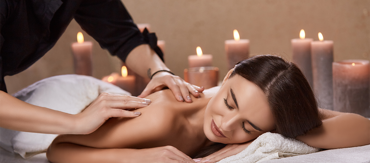 Massage relaxant du corps entier à domicile de 90 minutes