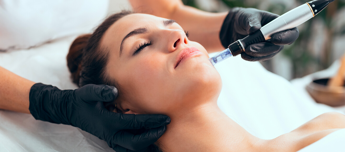 Soin du visage Microneedling by Dermatude