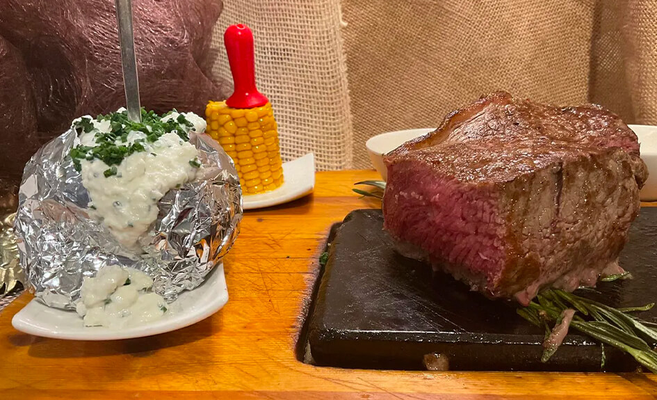 Rumsteak de Bœuf sur ardoise avec entrée et dessert pour 2 ou 4