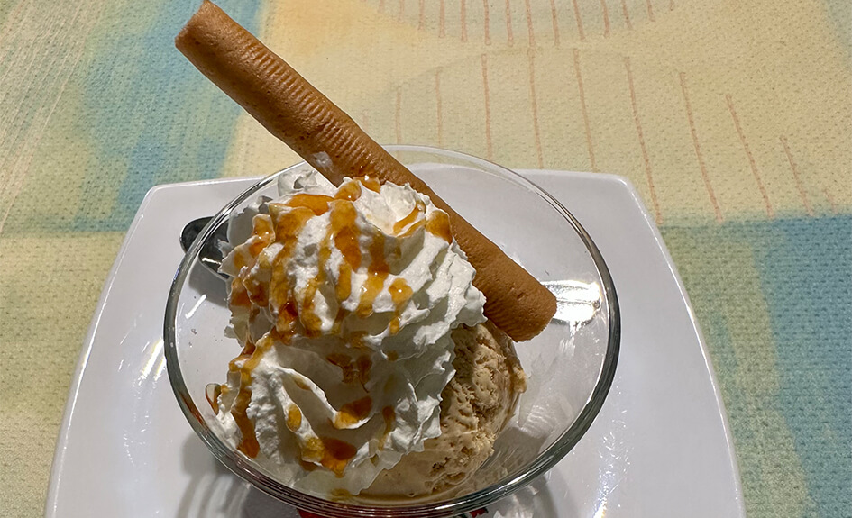 Menu Pizza avec entrée, dessert et Kir cassis de bienvenue dès 2