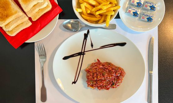 Menu Tartare de bœuf avec entrée et dessert dès 2 personnes