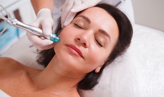 Soin du visage BB Glow - 1 ou 3 séances 