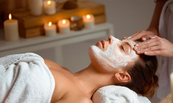 Soin complet du visage personnalisé avec Massage - 1 ou 3 séances 