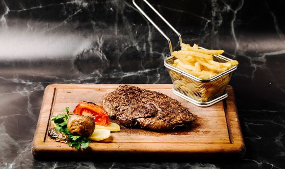 Menu steak de Bœuf avec salade et dessert dès 2 personnes