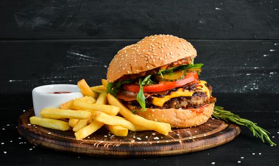 Menu Burger au choix avec entrée et dessert dès 2 personnes