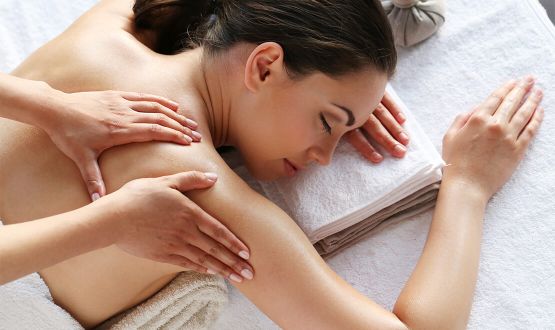 Massage classique de 45 minutes - 1, 3 ou 5 séances