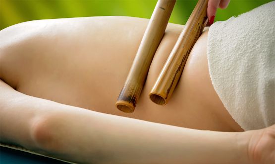 Massage au Bambou 