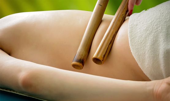 Massage aux bambous de 75 minutes