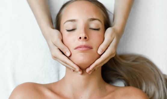 Massage anti-âge Kobido intégré au Rituel complet pour le visage Payot