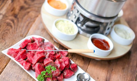 Menu Fondue Chinoise avec entrée et dessert dès 2 personnes