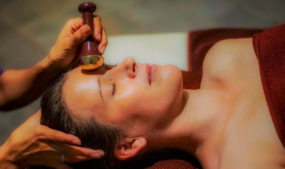 1 ou 3 séances de massage Kansa du visage et du dos